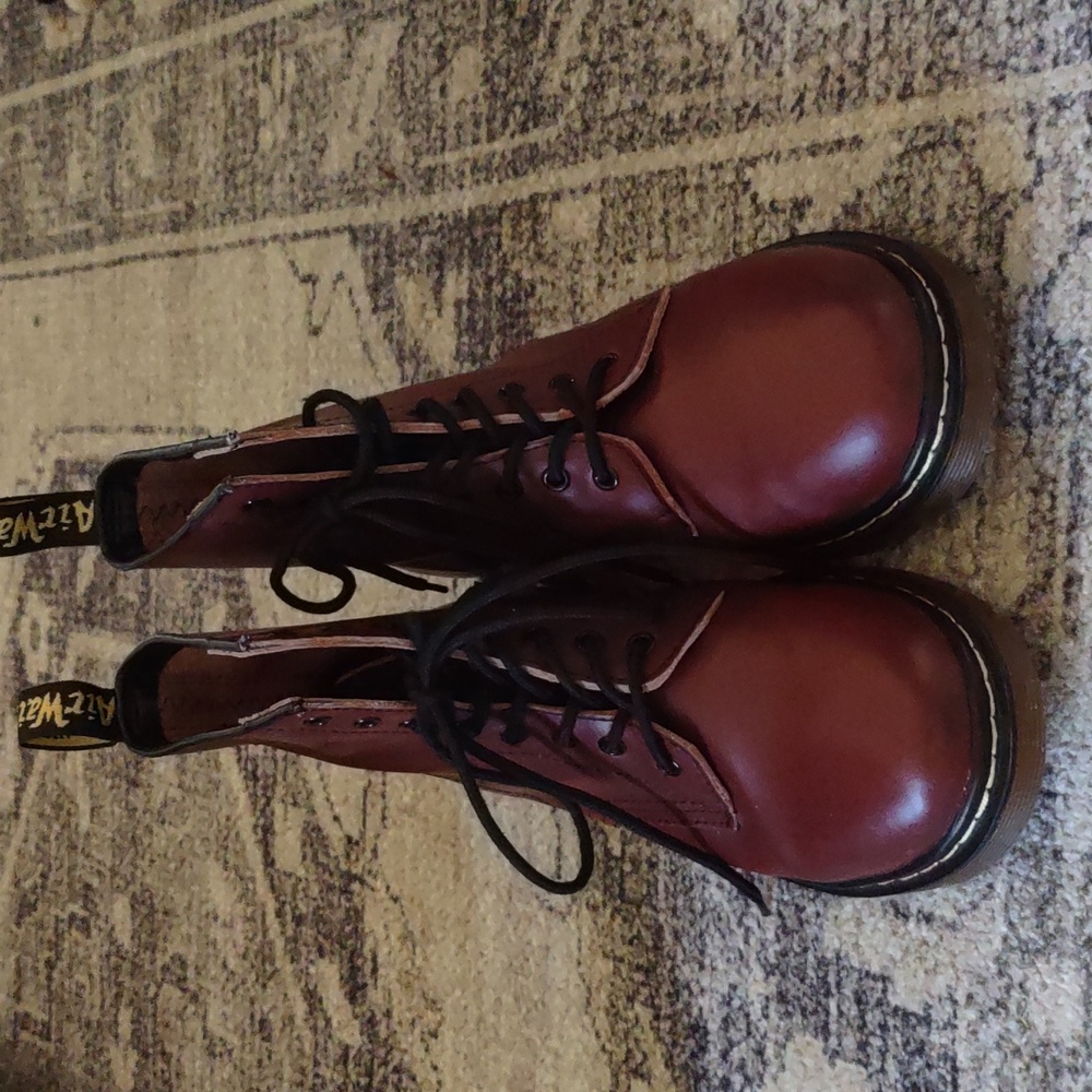 Dr. Martens boots burgundy color